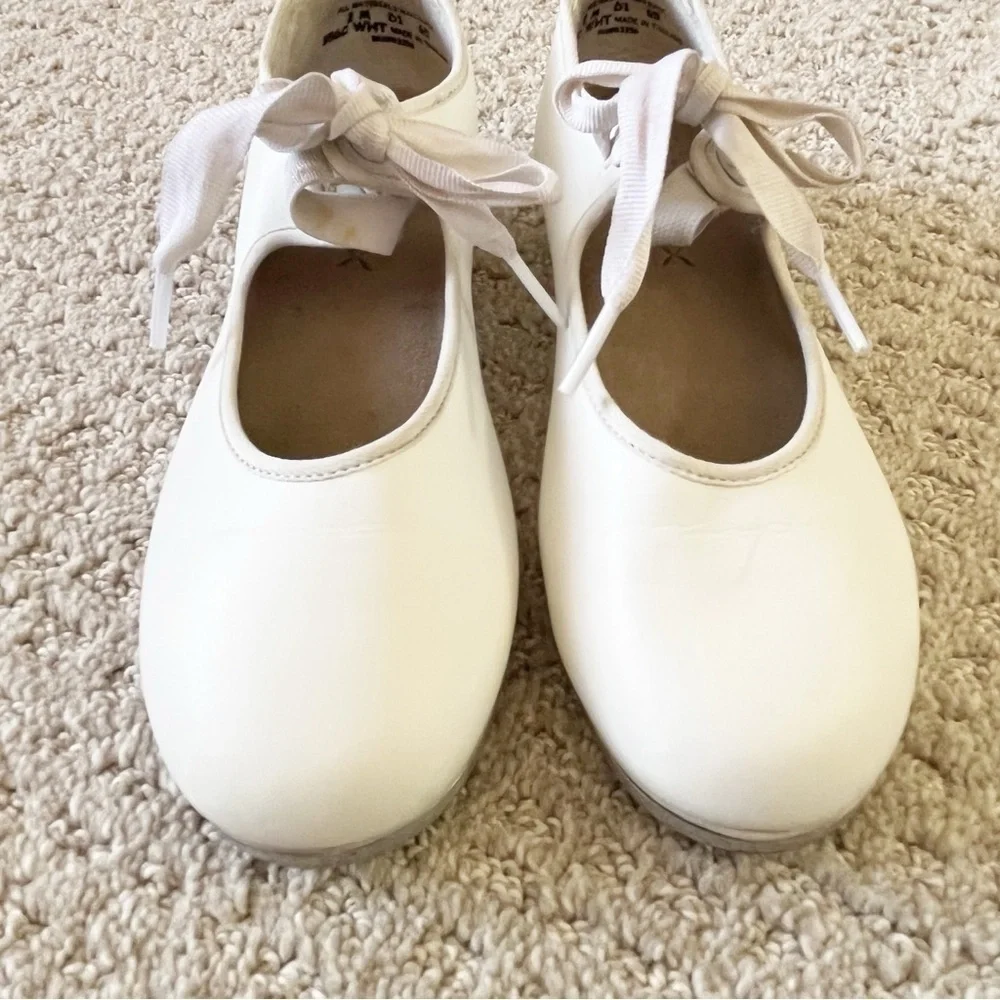 Capezio Girls White Shuffle Tap Shoes #356C Sz 2 Character Child Ribbon Dancer